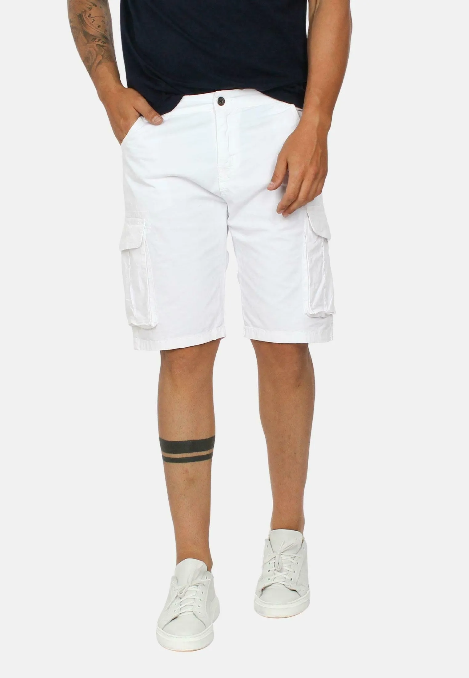 BERMUDA CARGO - Shorts