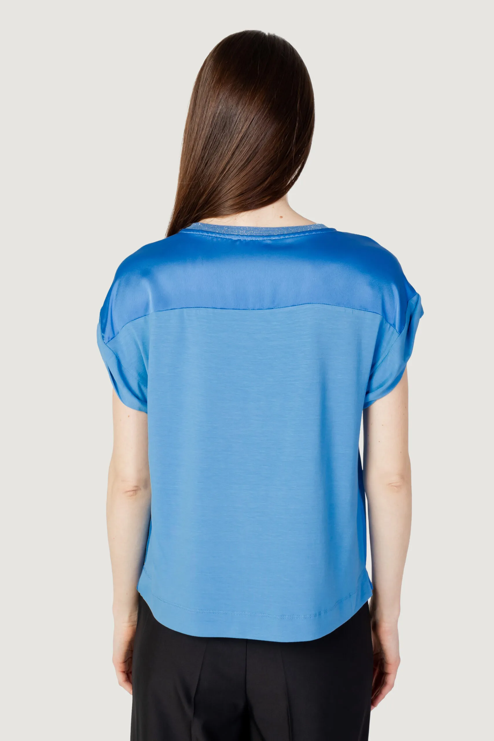 Blusa manica corta Hanny Deep tinta unita satin Azzurro