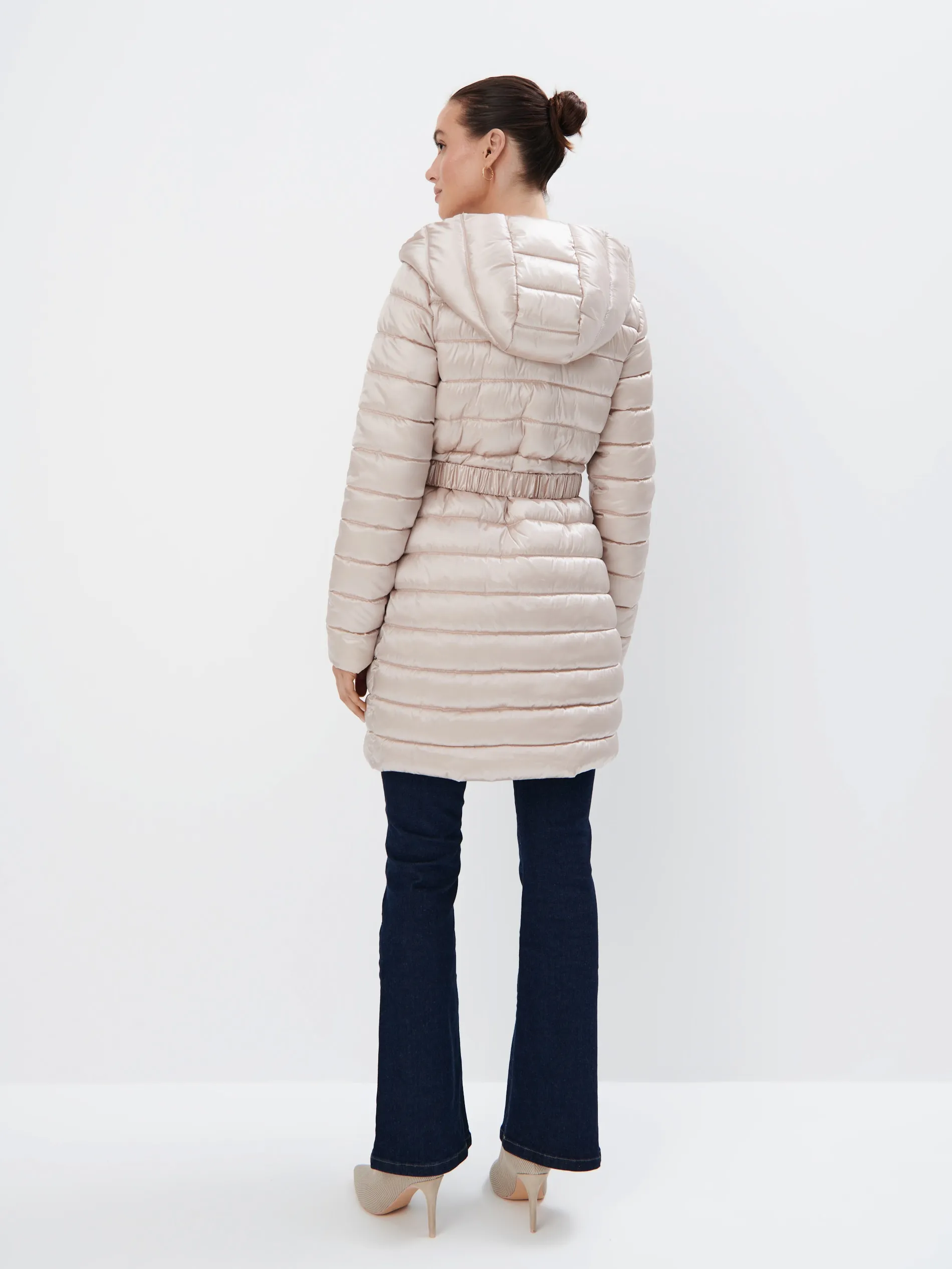 Cappotto trapuntato con cappuccio