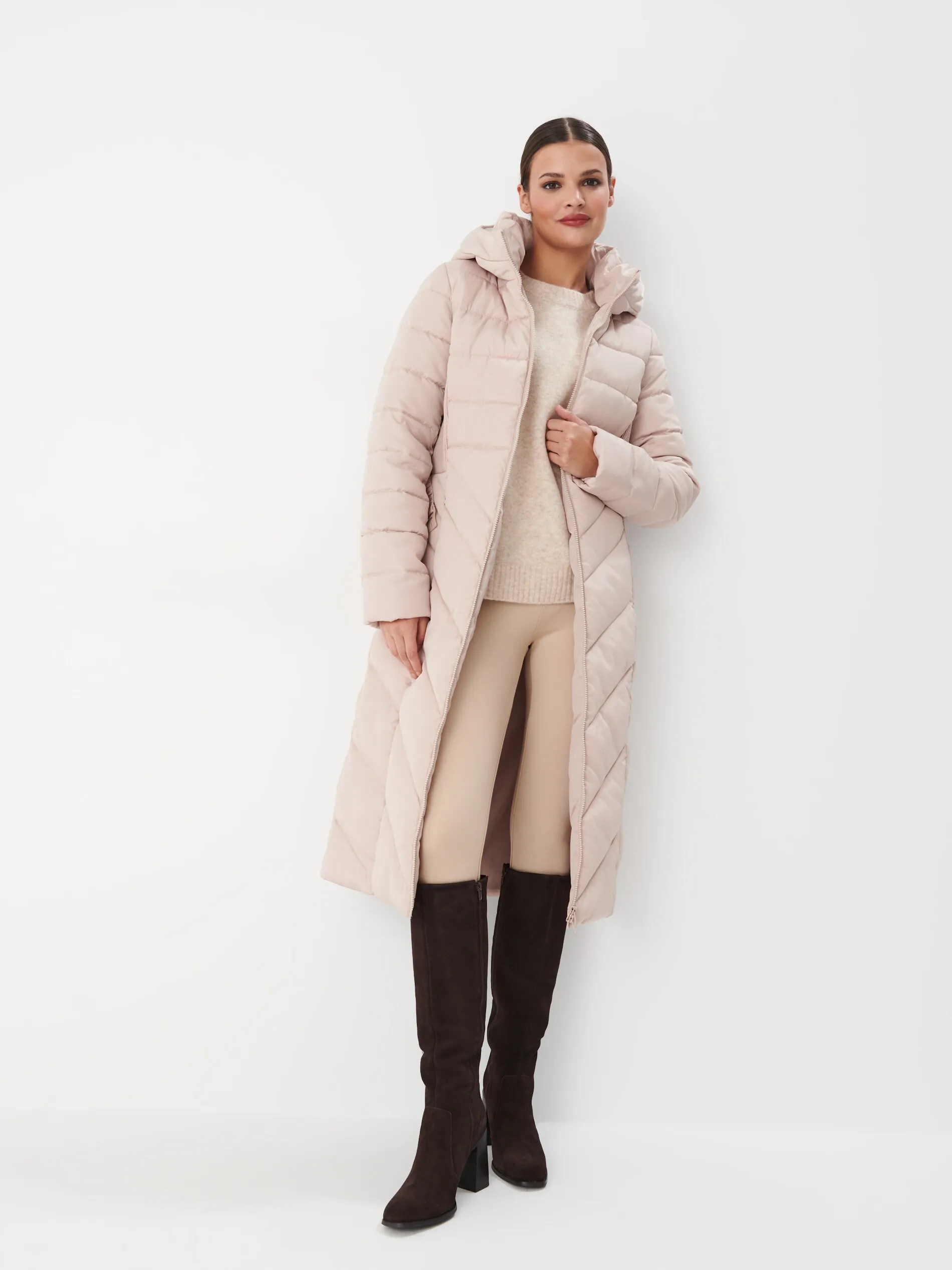 Cappotto trapuntato con cintura da allacciare in vita