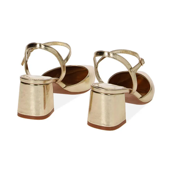 Décolleté slingback oro laminate, tacco 6 cm