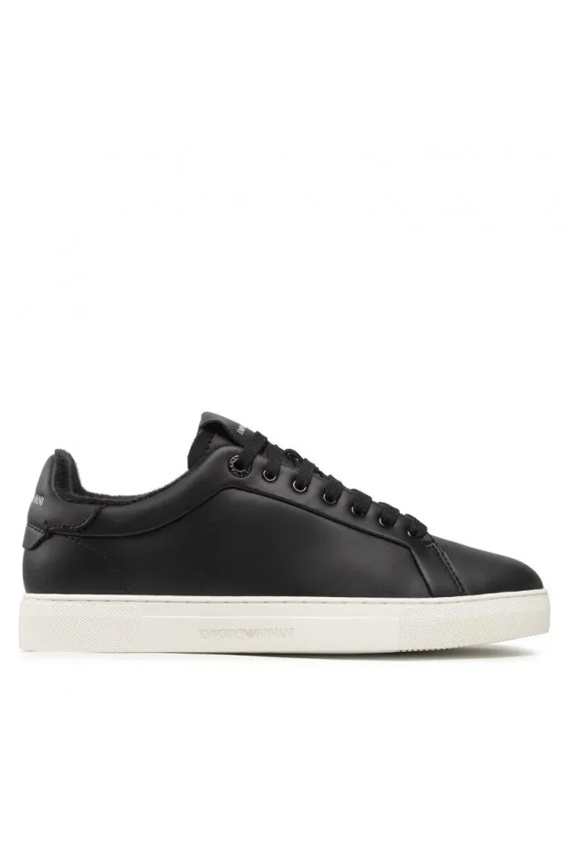   Emporio Armani     Emporio Armani Sneakers    
