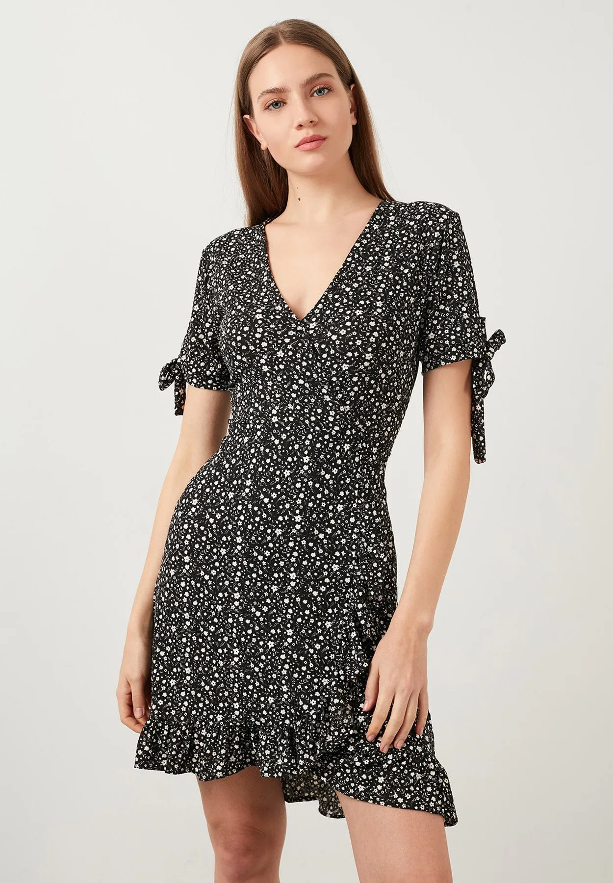 FLORAL V NECK RUFFLE DETAIL MINI  - Vestito estivo