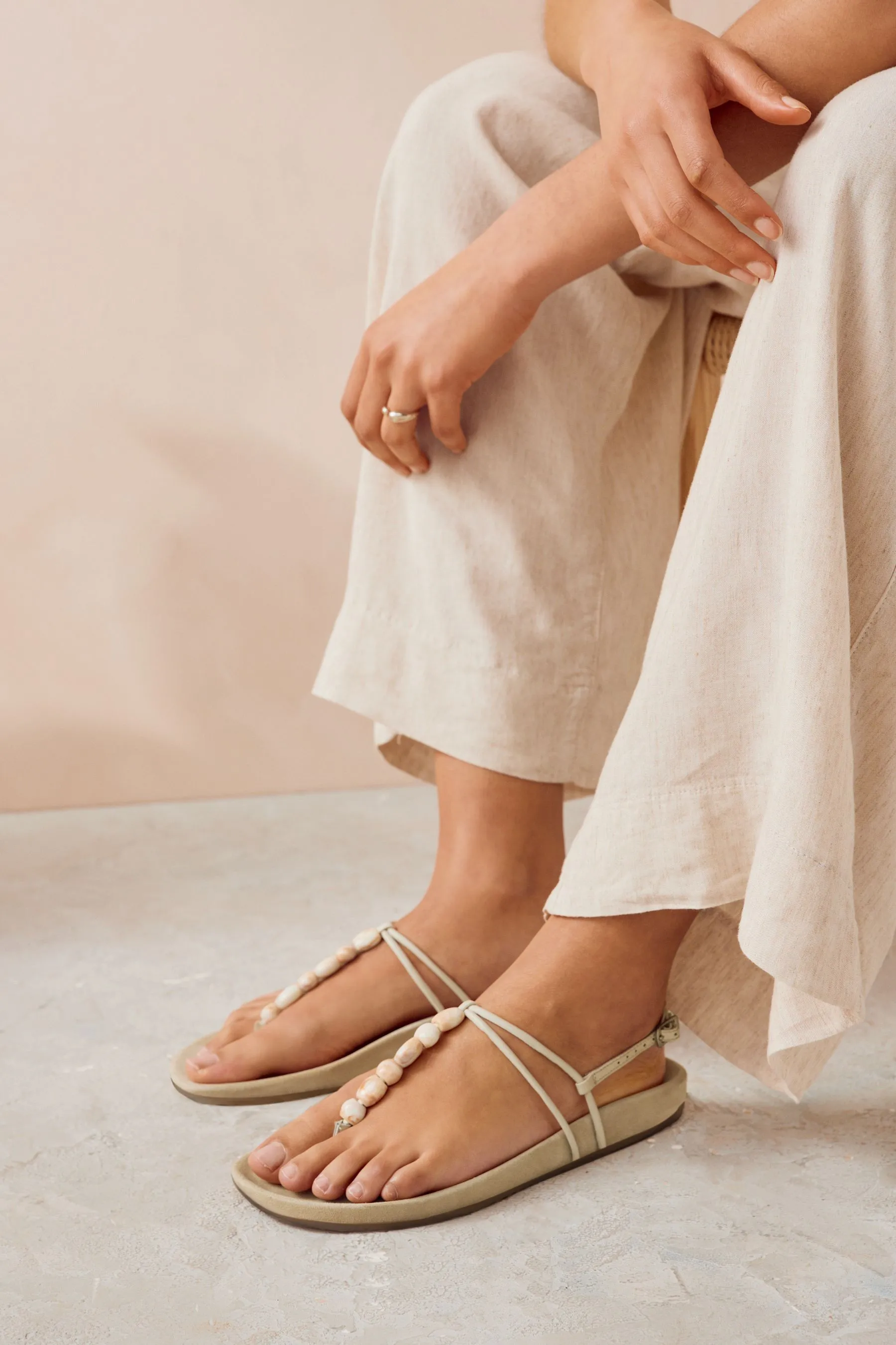Forever Comfort® - Sandali infradito con perline
