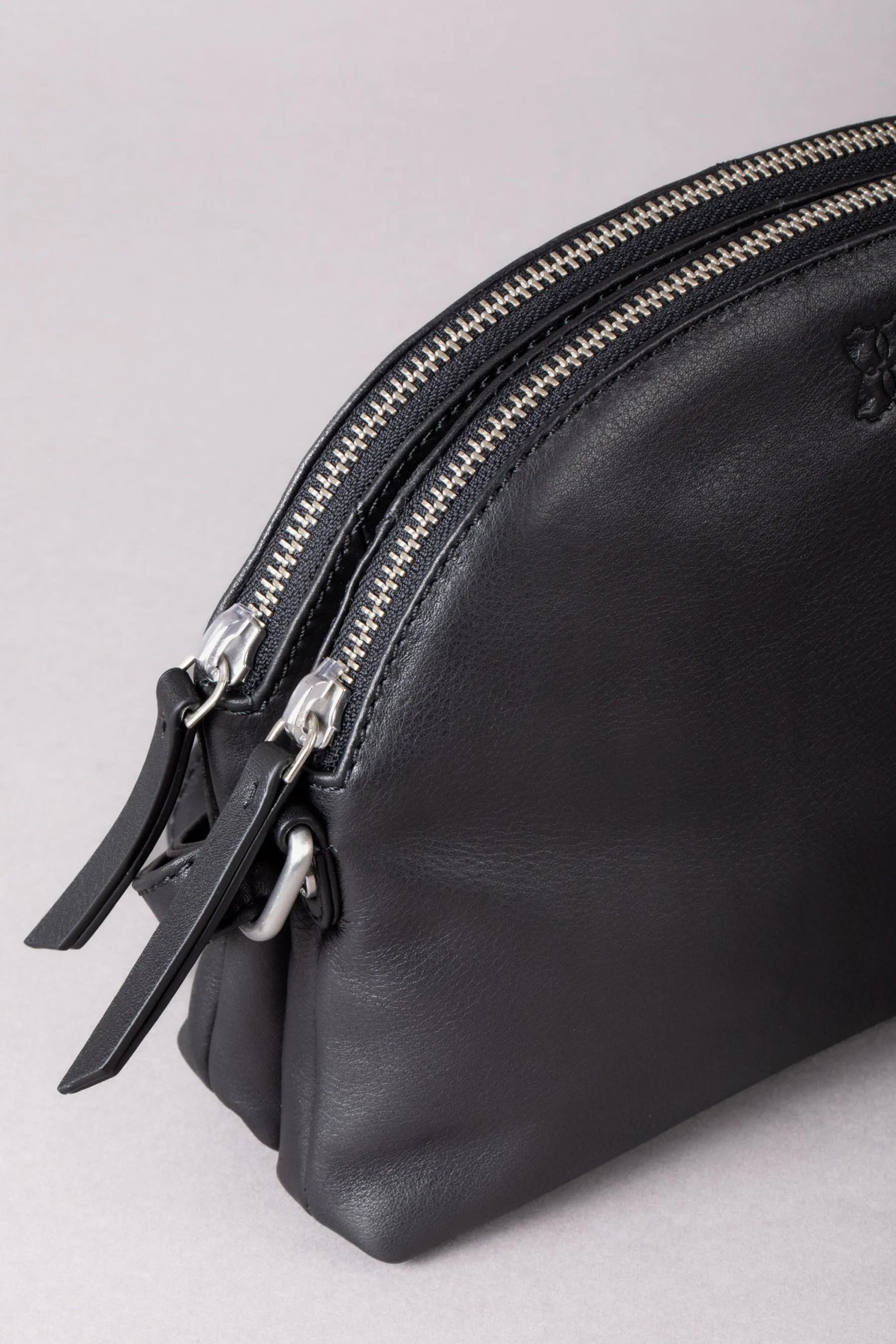 Lakeland Leather Coniston - Borsa a tracolla curva    