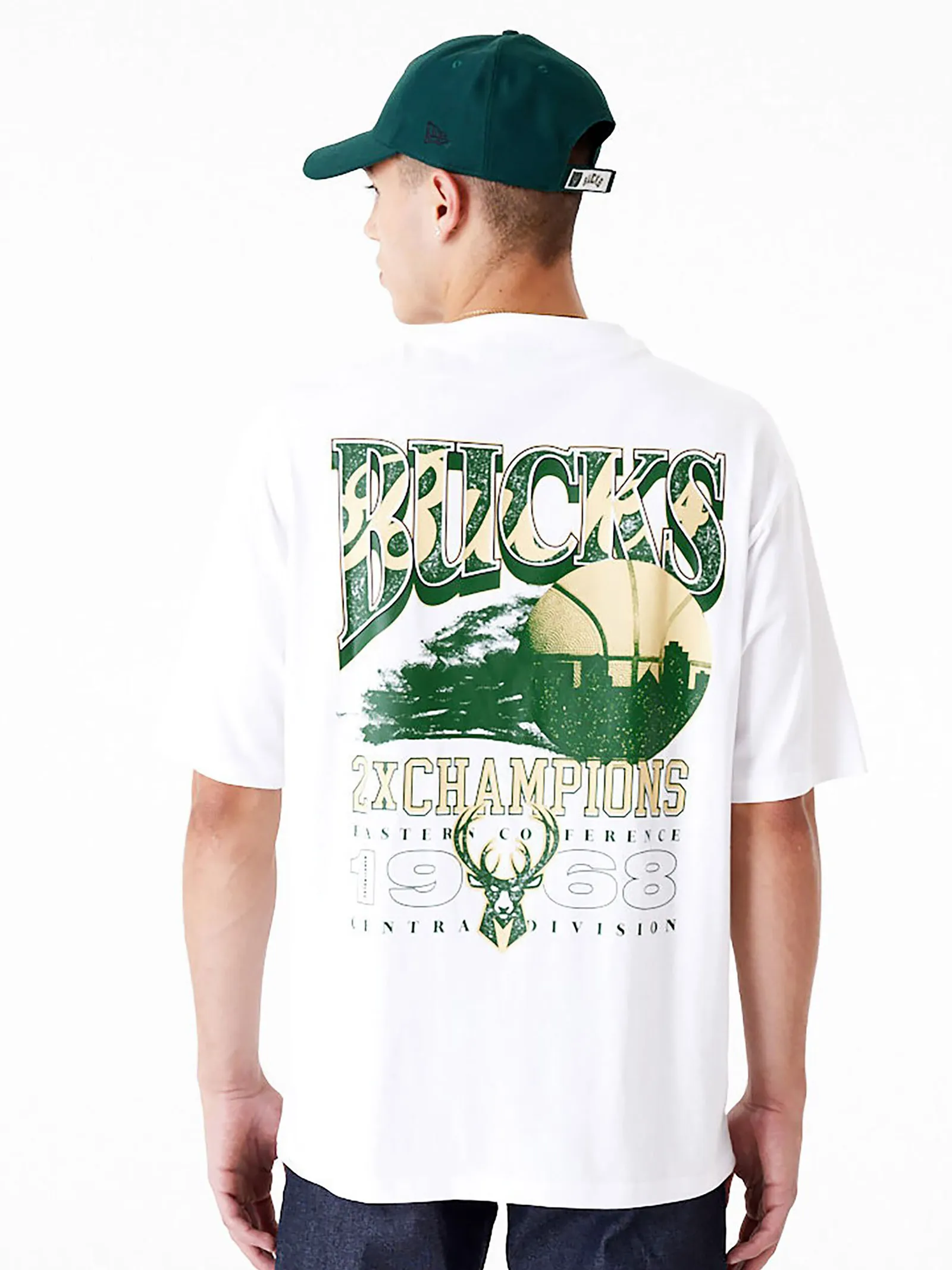NEW ERA T-shirt Oversize Milwaukee Bucks NBA