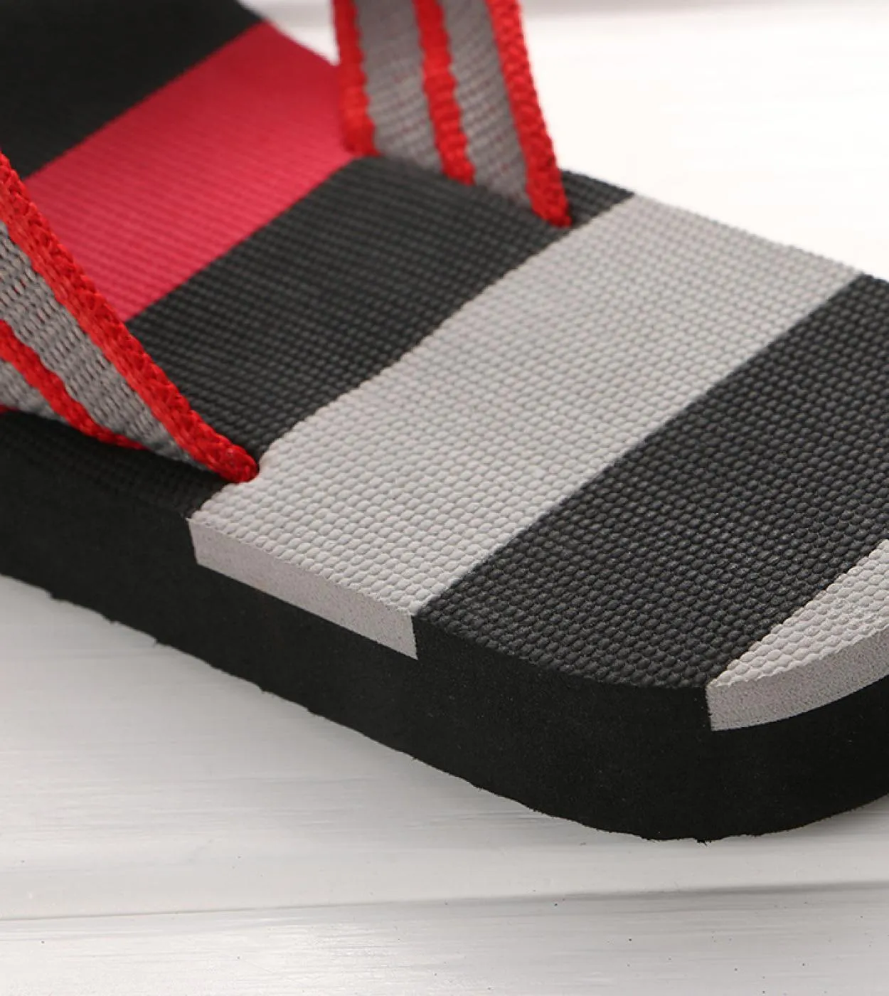 Pantofole Uomo Summer Beach Outdoor Infradito Uomo Casual Sandali da spiaggia Infradito Pantofole da uomo