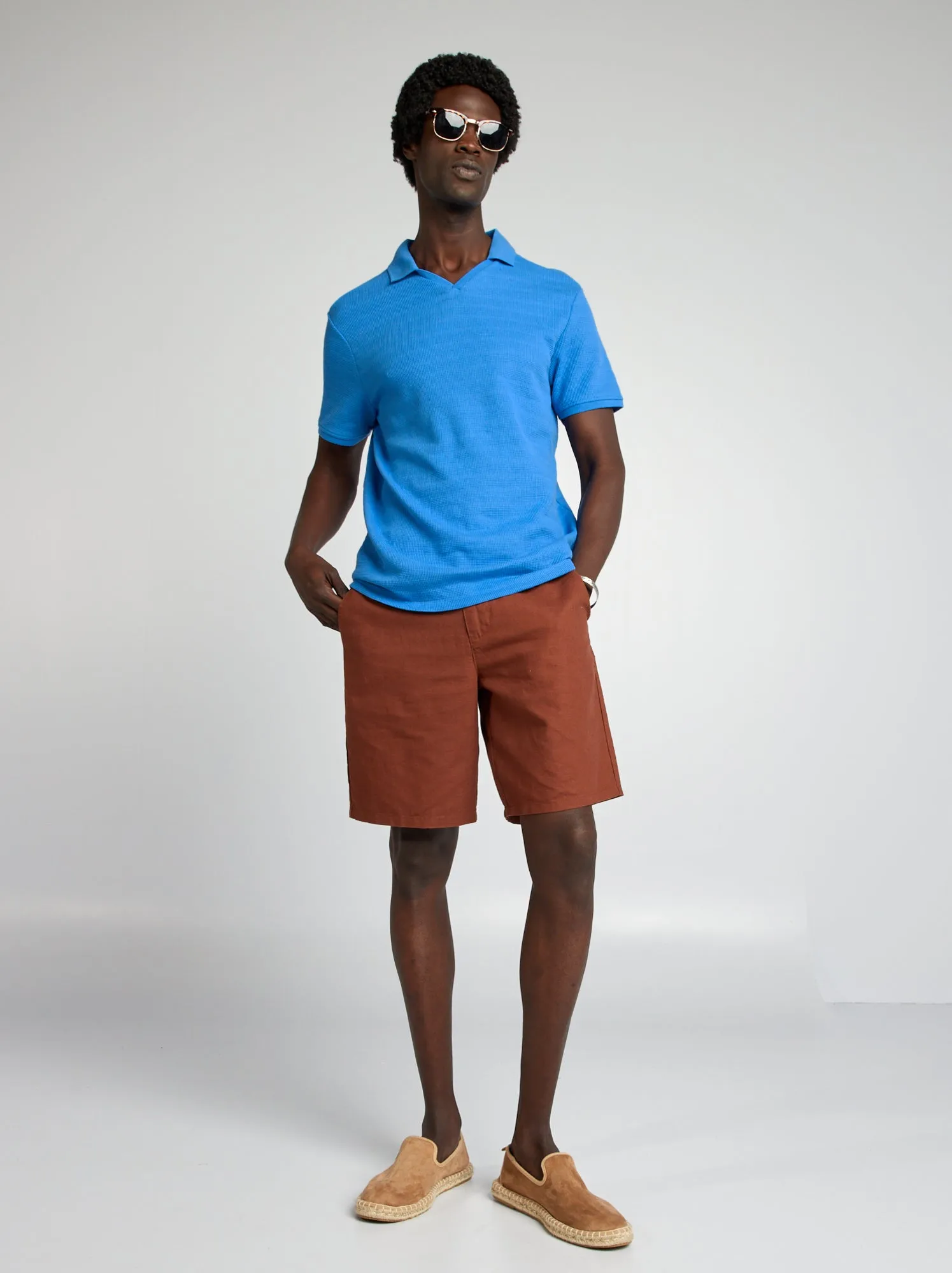 Polo in maglia testurizzata con scollo a V - BLU