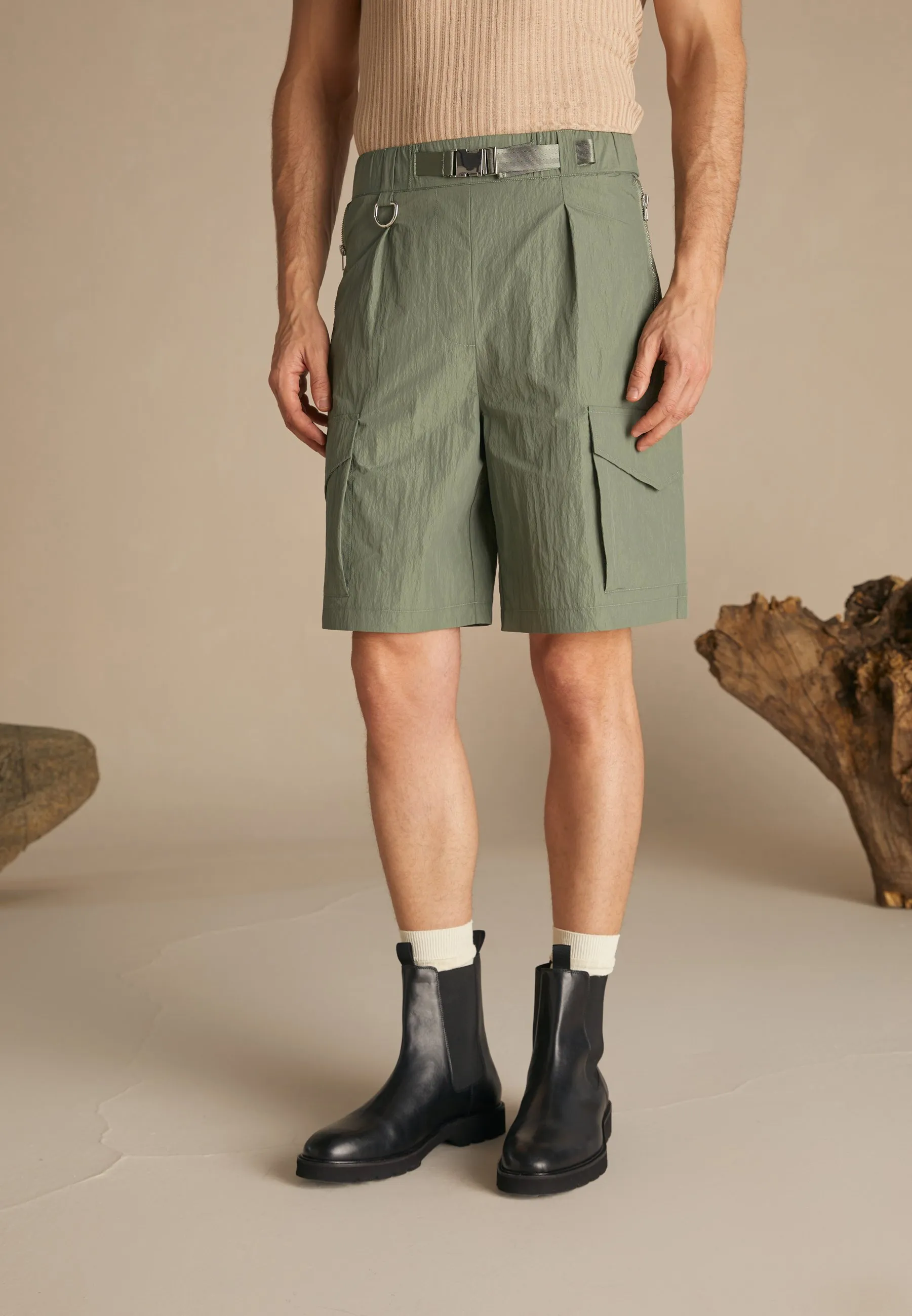 RECYCLED NYLON CARGO SHORTS - Shorts