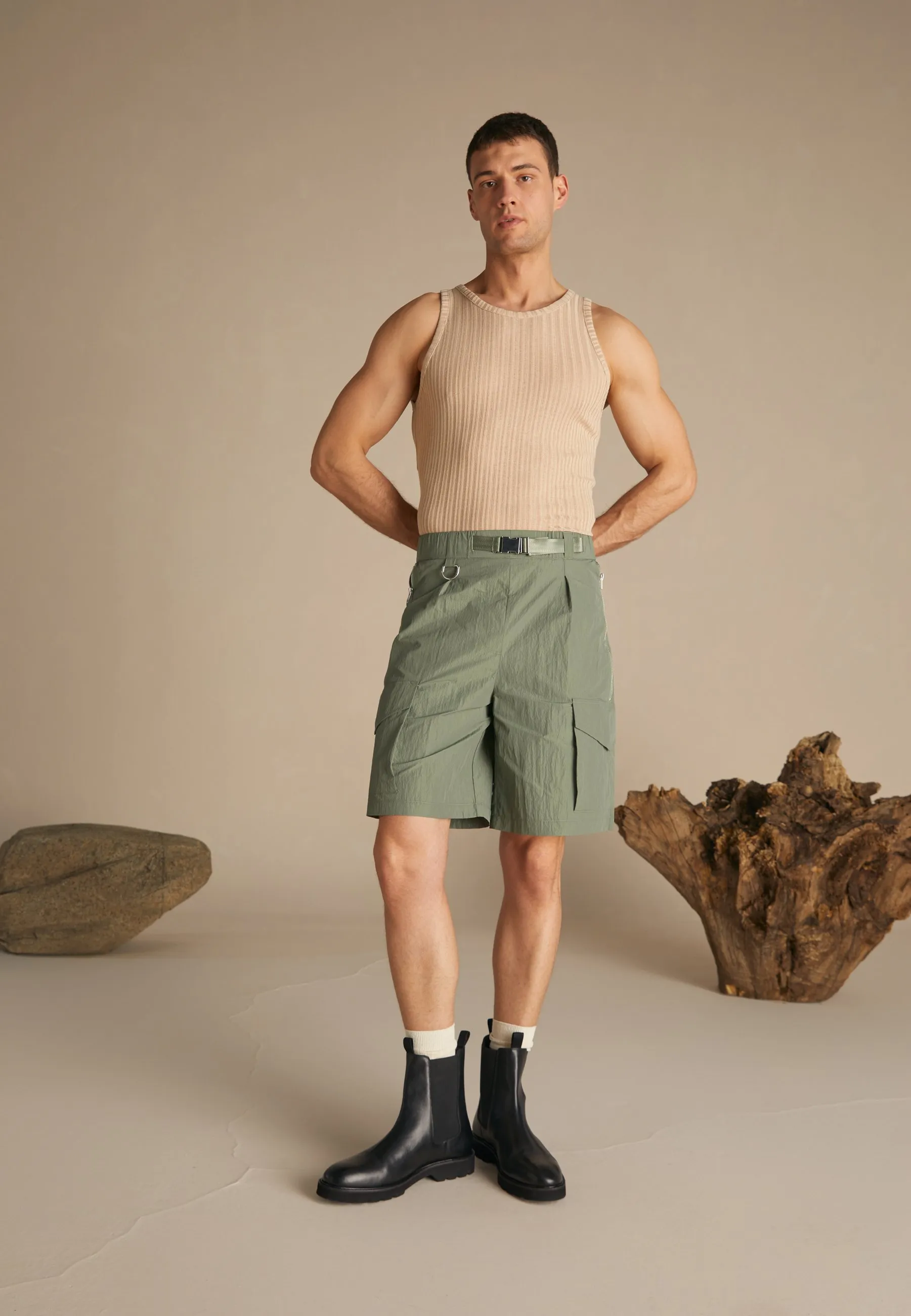 RECYCLED NYLON CARGO SHORTS - Shorts