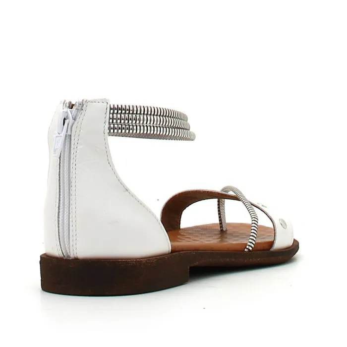 SANDALI IN PELLE