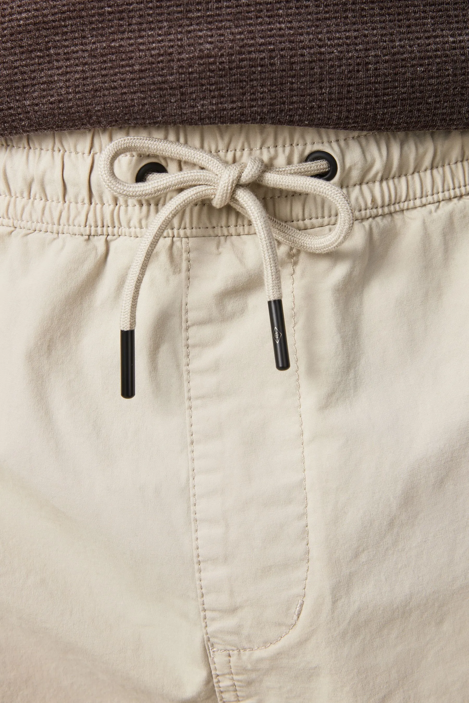 Shorts cargo con coulisse in vita