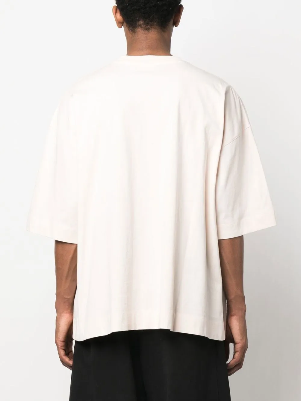 t-shirt oversize a manica corta